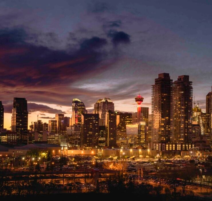 Calgary app storytelling example featuring a vibrant skyline at sunset, showcasing the city's innovation and creativity in mobile app design.